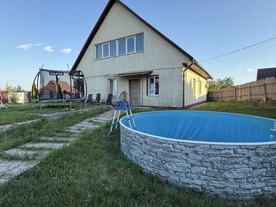 Продаж будинку с.Шкарівка Шкарівка