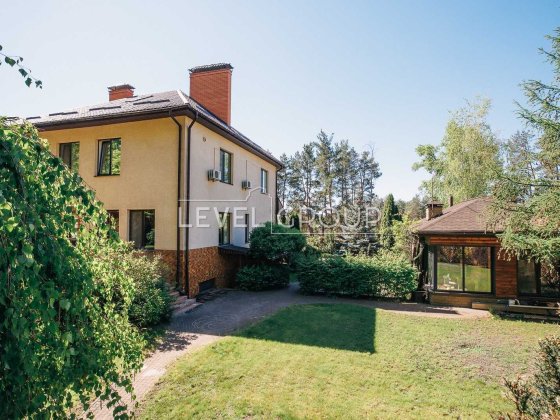 Продам будинок з виходом в ліс 365м2 земля 16сот с. Юрівка, Гатне Юровка