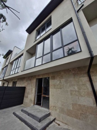 Продаж котеджу в преміальній локаціі Сокільники1 - фото 1