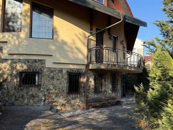 Продаж ексклюзивного будинку в Брюховичах, вул. Вербова