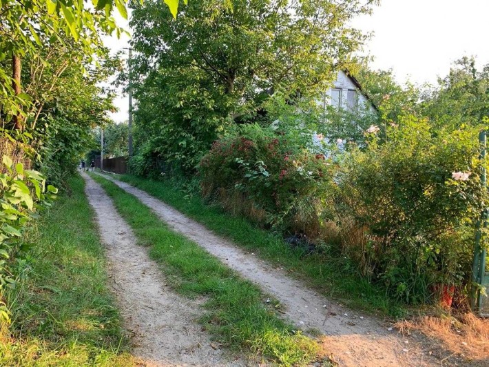 Дача з великою ділянкою в с.г. кооперативі Ветеран, с. Солонка. - фото 1