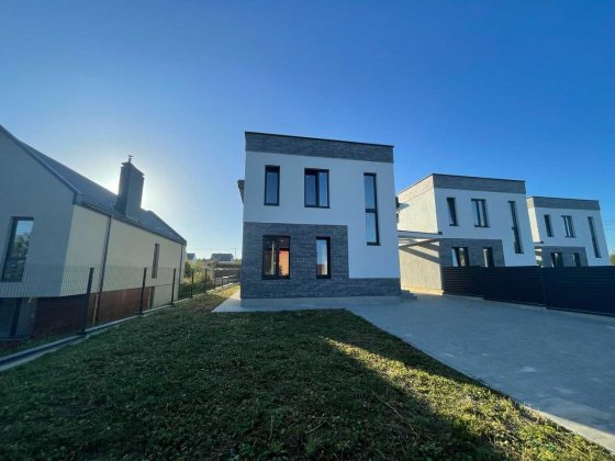 Будинок с. Бірки Брюховичи