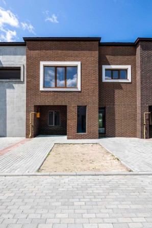 Будинок/Котедж /без ремонту/вул. Янівська/Брюховичі/Бірки - фото 1