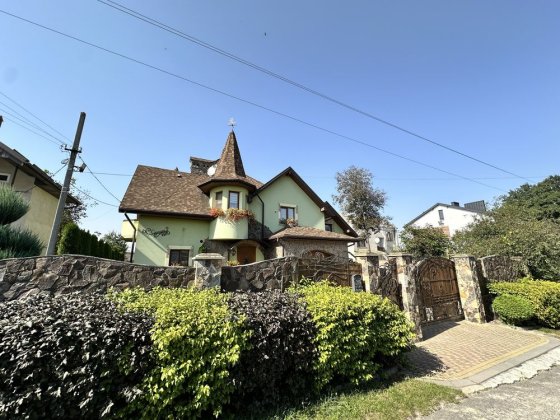 Продаж будинку с. Рудно 240м2 з ремонтом ділянка 6 соток Рудное