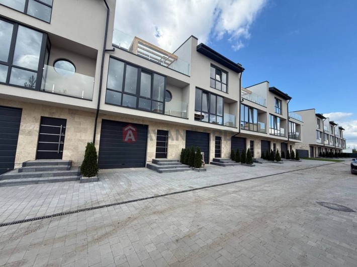 Продаж котеджу, Сокільники (поруч КМ Riviera) - фото 1