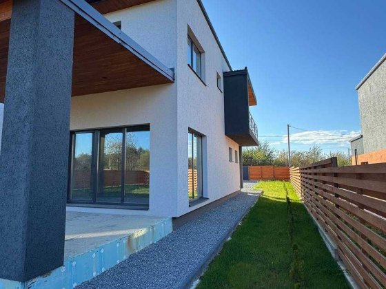 ПРОДАЖ будинку з РОЗПОЧАТИМ ремонтом 180м2, 8.2 сот у кінці Солонки