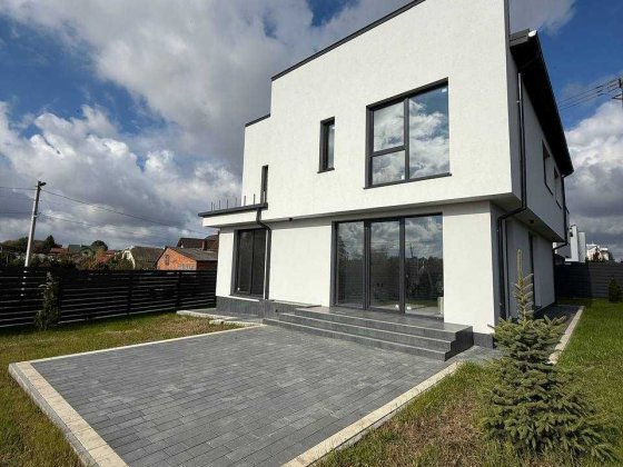 Продаж будинку Сокільники вул. Франка Lake House Sokilnyky