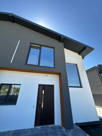 Продаж котеджу в мальовничому місці, вул. Під Осовою, Брюховичі - фото 1