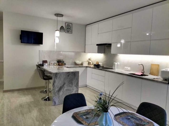 Продаж котеджу з ремонтом поруч Зимна Вода Львів! - фото 1