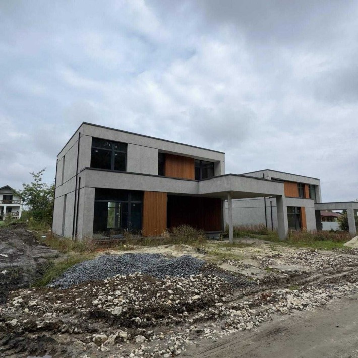 Без комісії! Продаж сучасного 2 поверхового будинку біля лісу с.Зубра - фото 1