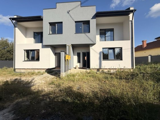 Продаж котеджу Зимна Вода Зимняя Вода