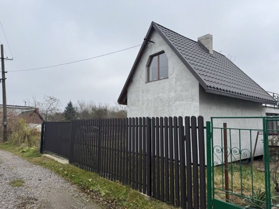 Продам будинок та земельну ділянку Скнилів