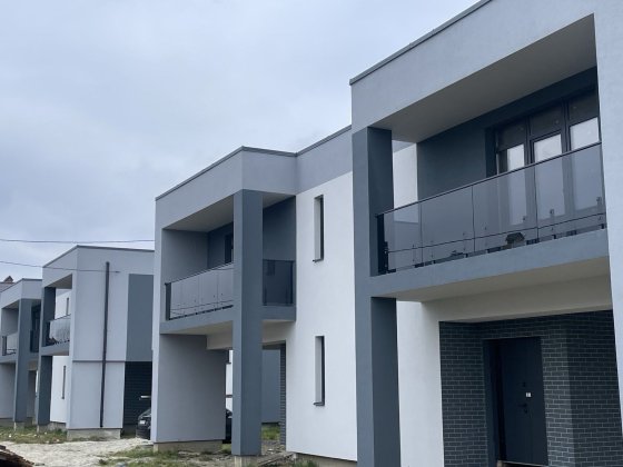 Продам готовий котедж в Конопниці! Є ОСЕЛЯ! Конопница