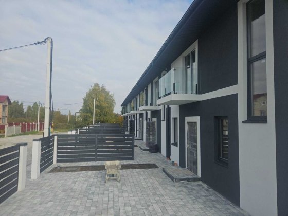 Продаж таунхаусів в Конопниці біля Львова, ЄОселя,  РОЗТЕРМІНУВАННЯ! Конопница