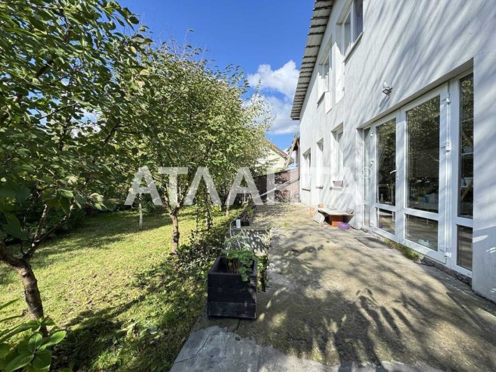 Продаж окремостоячого будинку в Конопниці - фото 1