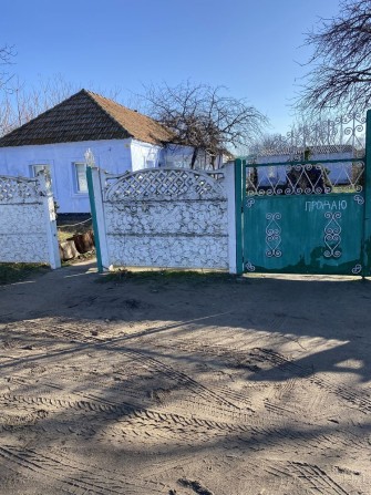 Будинок в селі Баловне - фото 1