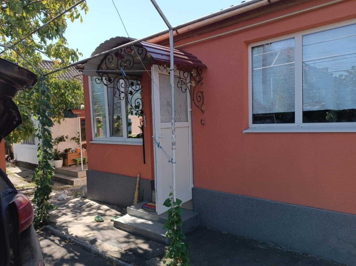 Продається добротний газифікований  будинок - фото 1