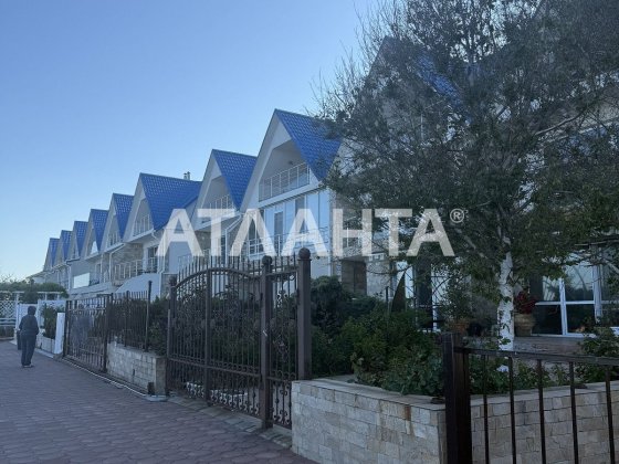 Продам летнюю резиденцию на берегу моря в Совиньоне Лиманка