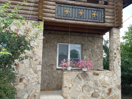 Продам 2-х этажный дом с ремонтом в Авангарде Авангард