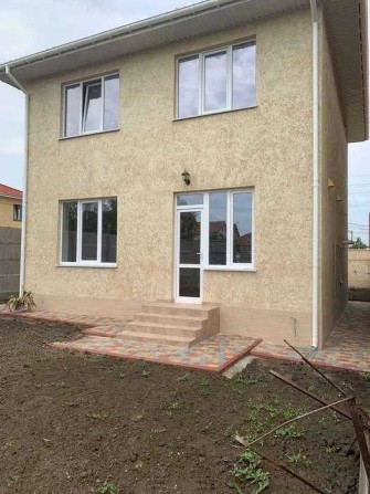 Дом с ремонтом в центре Червоного Хутора. - фото 1