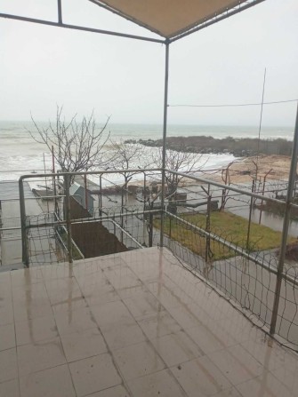 Летний дом дача на берегу моря  . - фото 1