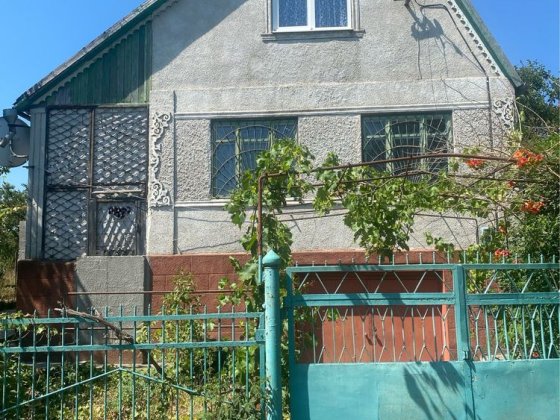 Срочная продажа! Крепкий дом рядом с озером в Великодолинском. Великодолинське