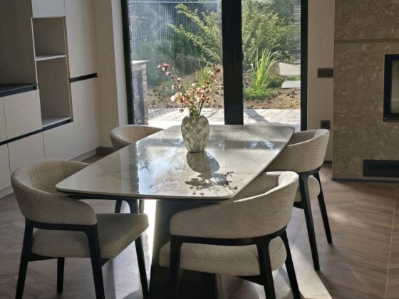 Продам дом с ремонтом в Черноморской Ривьере / Авторский район Фонтанка