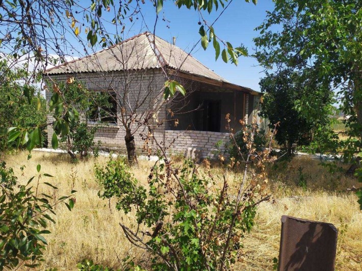 Велика Балка,  вул. Молодіжна, будинок з 13 сотками під ремонт - фото 1