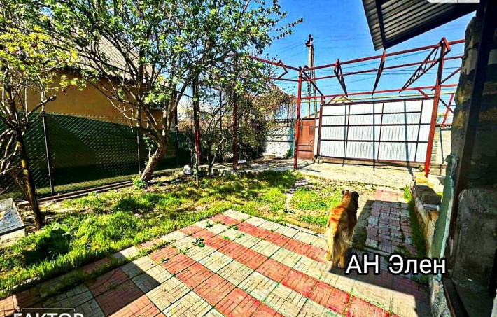 Фонтанка домик у моря - фото 1