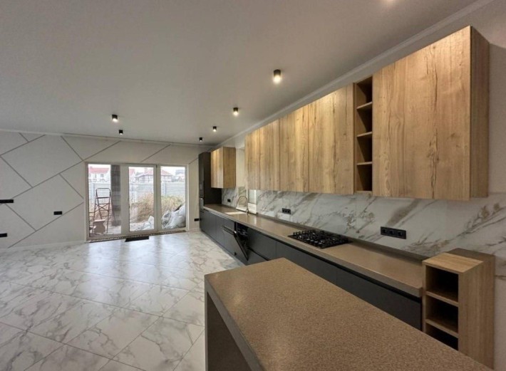 СОВИНЬОН 3! Дом с ремонтом + Мебель. Делали для Себя! - фото 1