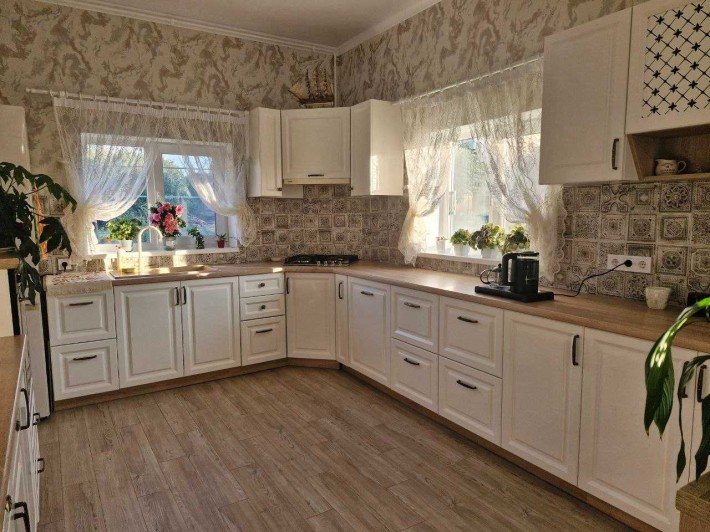 Кухня студия 40 м² + гараж + терраса = идеальный дом - фото 1