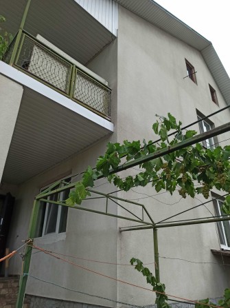 (13) Продам добротный дом из крымского ракушечника в Сухом Лимане - фото 1