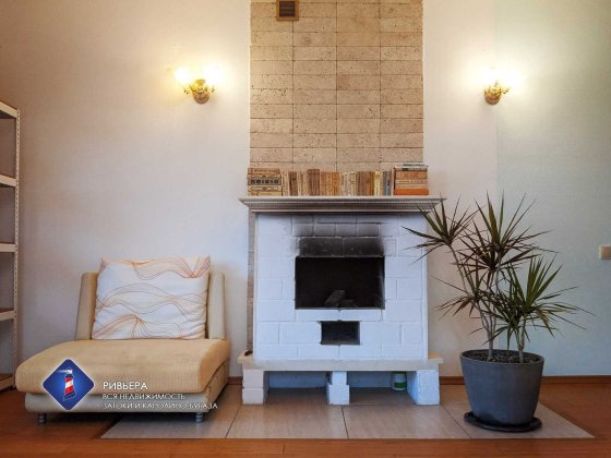 Продам дом в Каролино-Бугазе. Камин, летняя веранда, 3 спальни. Каролино-Бугаз