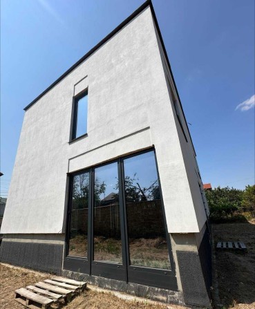 Современный новый дом у воды Сухой Лиман под Одессой - фото 1