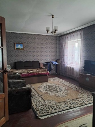 Продам добротный дом в центре Усатово! - фото 1