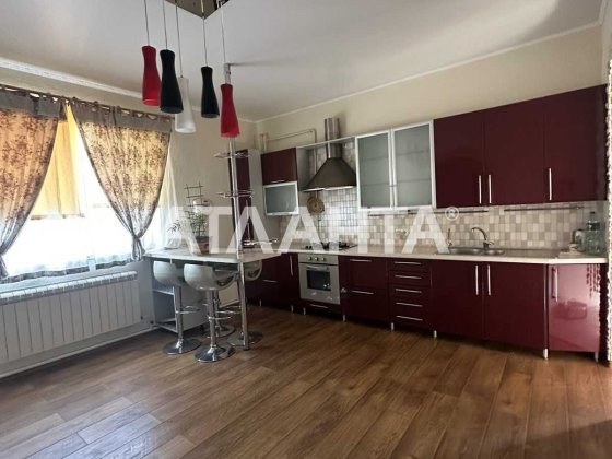 Добротный и ухоженный дом площадью 120 м², участок 9 соток. Корсунці