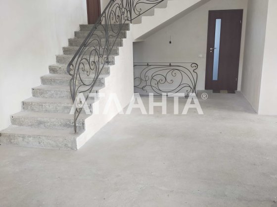 Дом  капитальный  ,Новая Дофиновка,320м.кв.120тыс.$ Новая Дофиновка