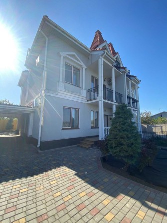 В продуже дуплекс в Молодёжном с евроремонтом,мебелью и техникой - фото 1