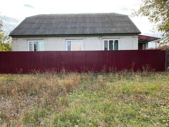 продаєтся будинок Гадяч