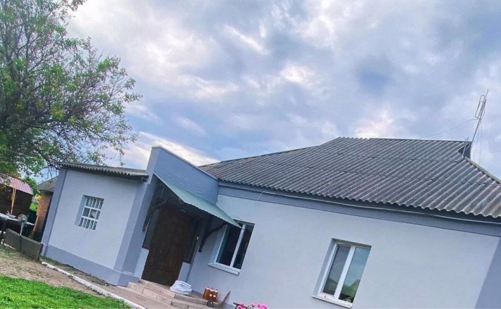 Продам приватний будинок - фото 1