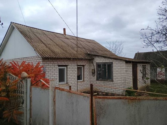Продам будинок, з ділянкою. Диканька