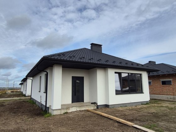 Продам класний будинок під чистову обробку! Обарів