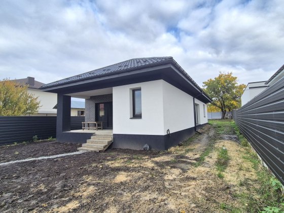 )( Продаж новобудови на 5 сотках землі Вересневое