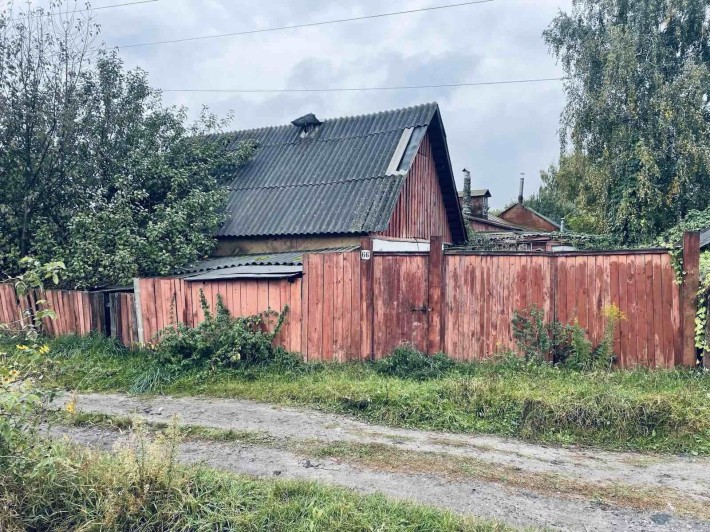 Продам половину будинку, м.Кролевець - фото 1