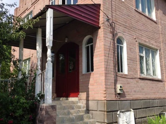 ПІд усі програми. Будинок готовий до заселення, з автономним рішенням Кролевец