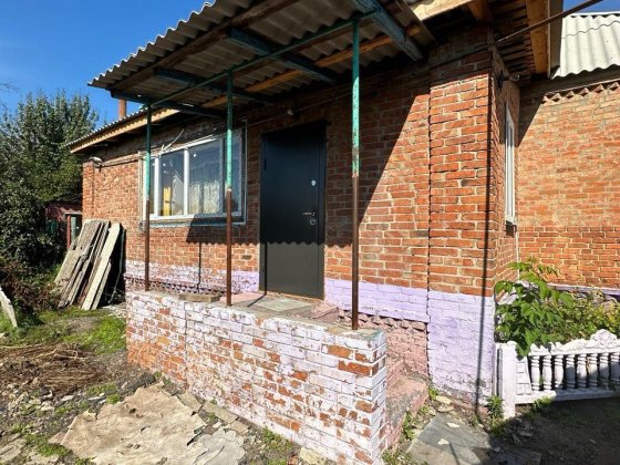 Будинок після прильоту Тростянец