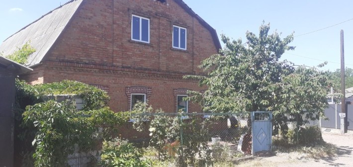 Продаётся половина дома! - фото 1