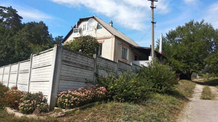 Двоповерховий будинок - фото 1