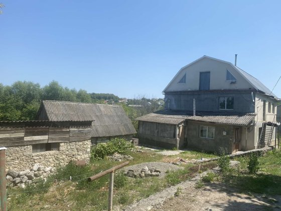 Продам будинок двох поверховий Дунаївці