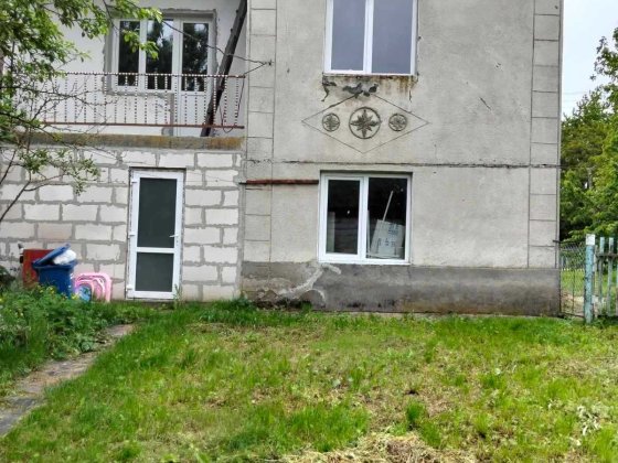 Продаж 1/2 будинку 96 кв.м. в с.Лісові Гринівці,земел.ділянка 12 сот. Лесные Гриновцы
